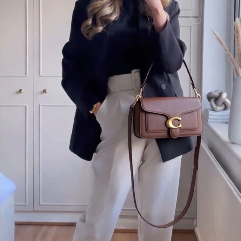 Brown Women's Simple Caviar Small Square Crossbody Bag